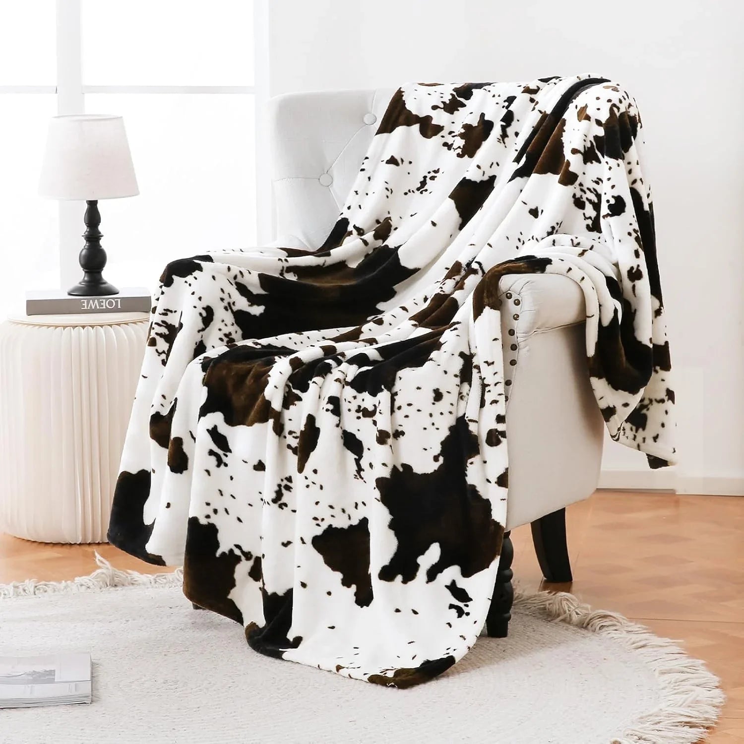 VIKAMA Leopard Print Flannel Blanket – Plush Wool Throw