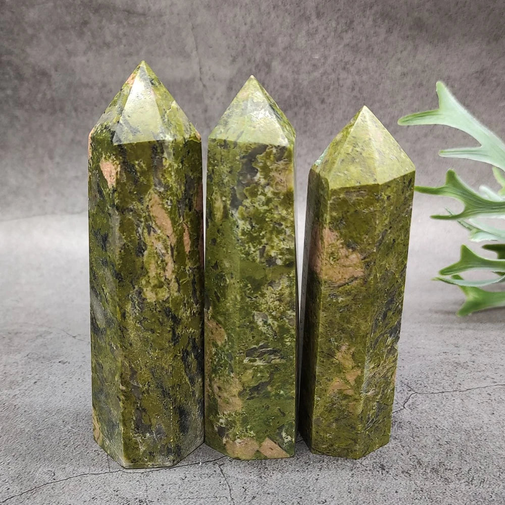 Natural Crystal Point Wands – Rose Quartz & Amethyst Mineral Decor