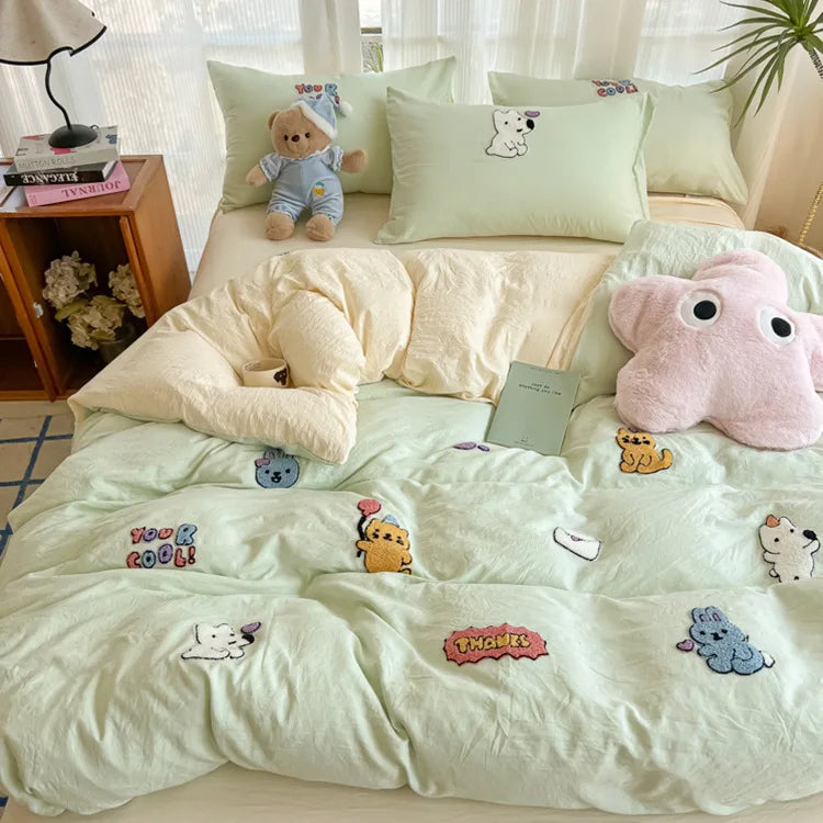 Cotton Towel Embroidery Bedding Set – Animal Paradise Design