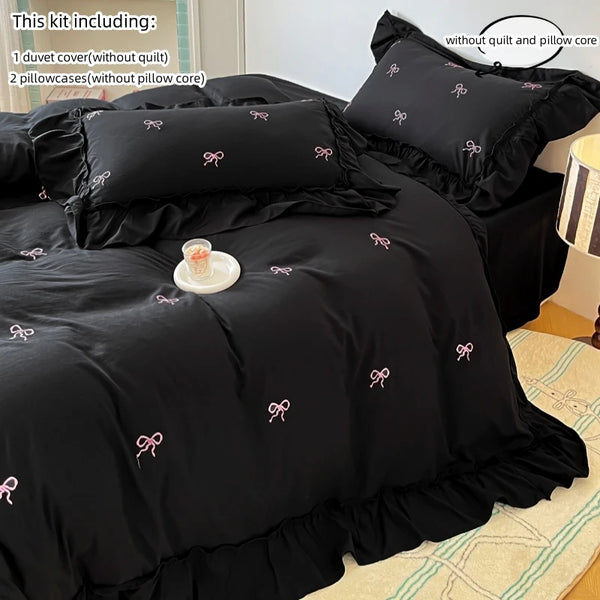 3-Piece Bow Embroidery Bedding Set – Duvet Cover with Pillowcases